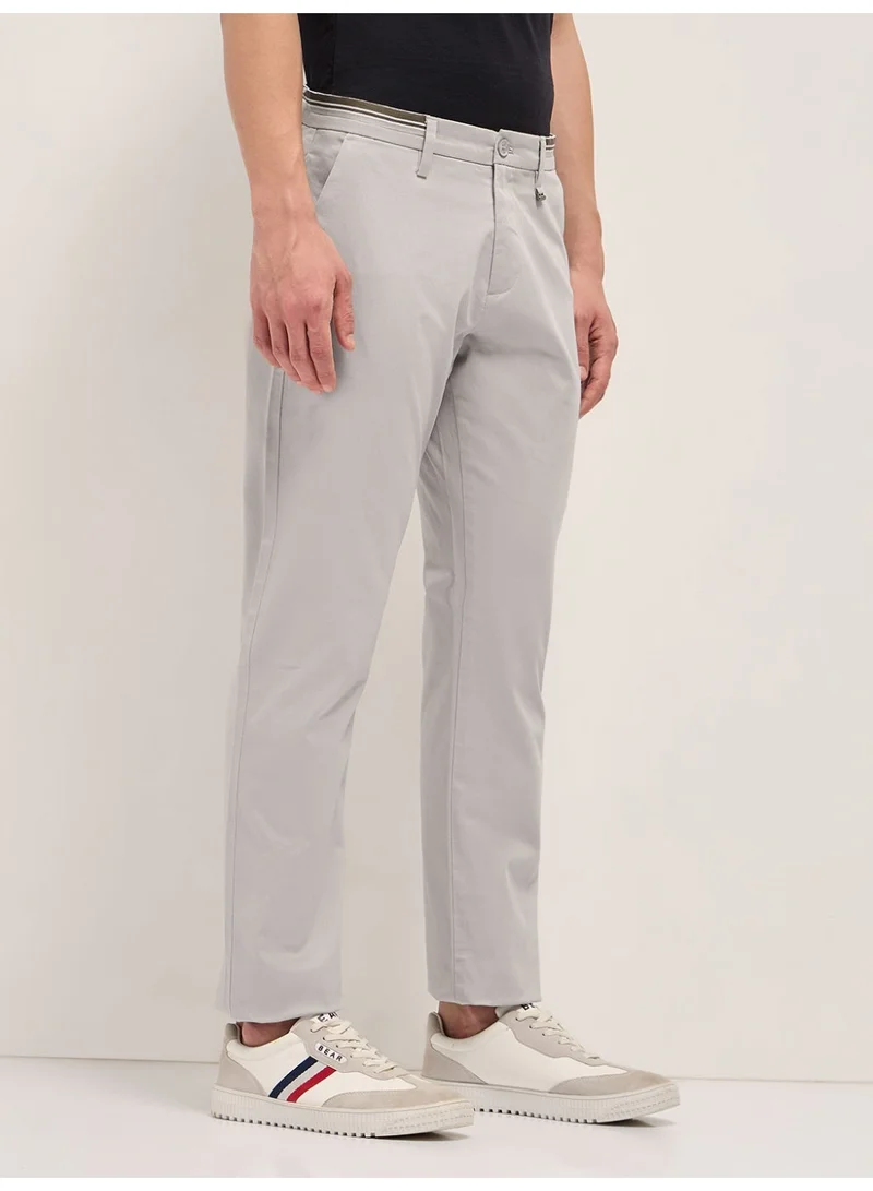 The Bear House  Men’s trouser for everyday wear, smart, stylish and comfortable bottom wear for office, travel and casual outings, perfect choice to elevate your look for any occasion for Men | Best Price UAE